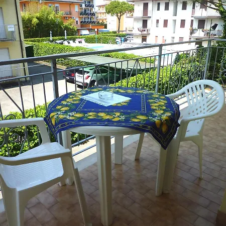 Apartamento In 25149 *